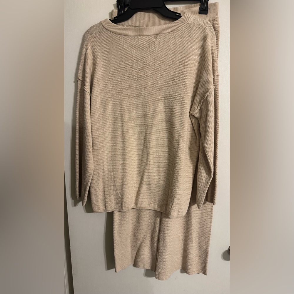 Beige Button-Up Lounge Set - Picture 2 of 4